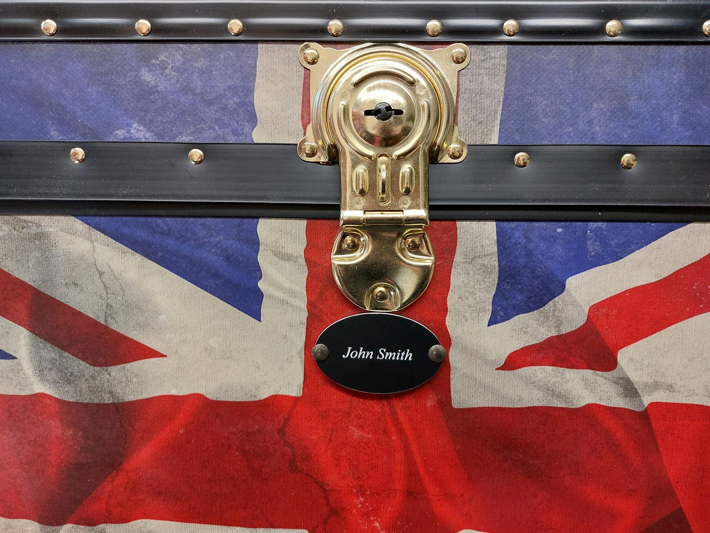 Traditional Tuck Box with Cabin Lock - Multicolour