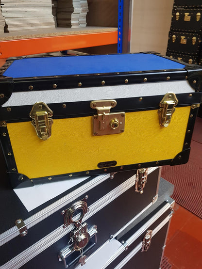 Traditional Tuck Box with Flip Lock - Multicolour - Mark To Front Panel