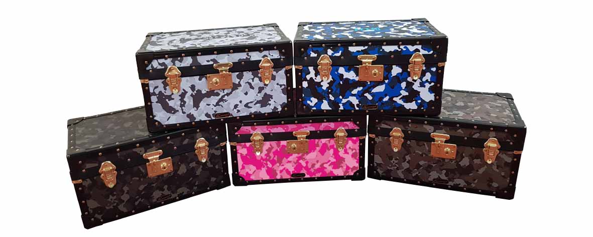 Traditional Tuck Box with Flip Lock - Camo