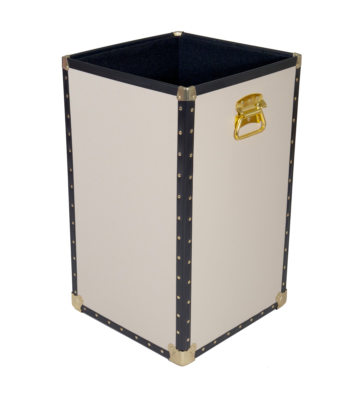 Traditional 15" Laundry Trunk