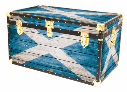 Traditional 36" Cabin Trunk - Scottish Flag