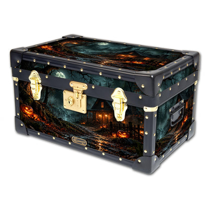 Traditional Tuck Box with Flip Lock - Cabin In The Woods