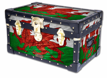Traditional Tuck Box with Cabin Lock - Welsh Flag