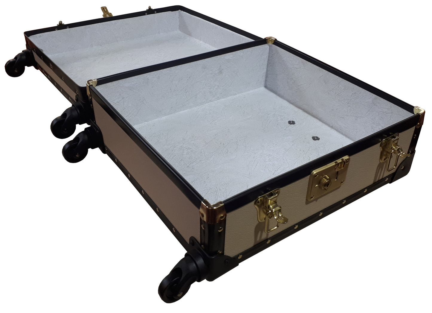 Traditional Wheeled Luggage Trunk